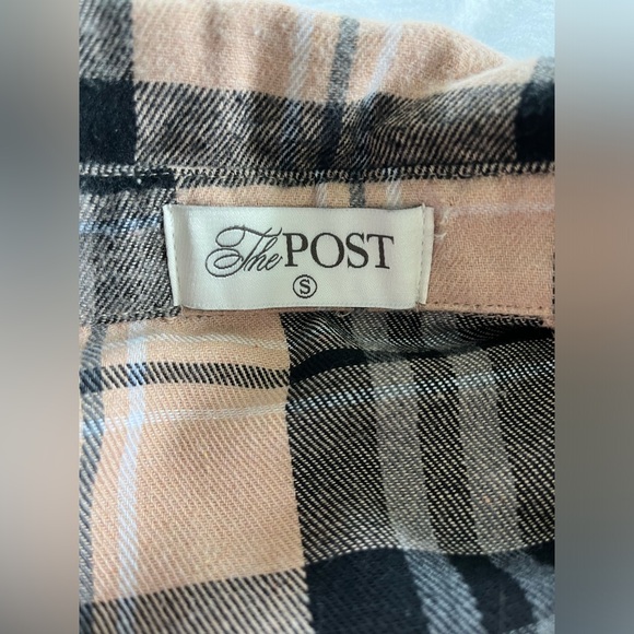 The Post brand, Ariel Plaid Oversized Flannel, size small - Picture 2 of 5